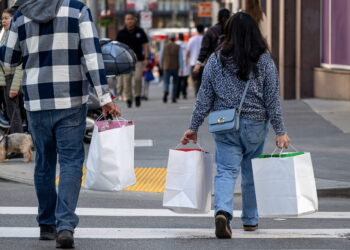 US CPI surges 0.9% in largest monthly jump since 2022 on gas