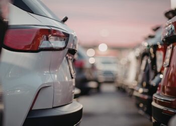 Competition heats up for underserved consumers in auto 