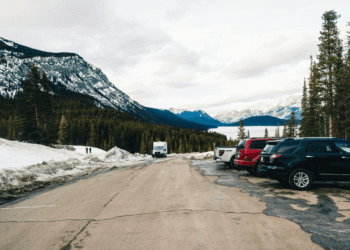 Auto loans of 72-plus months hit nearly 30% in March