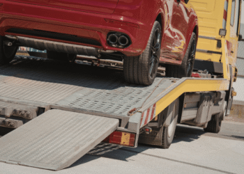 Dealers fight growing transport fraud, when scammers impersonate shipping companies