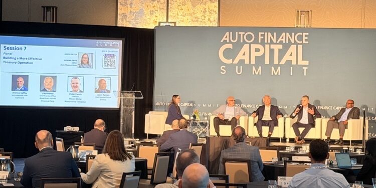 Auto lenders proactively ID treasury risks