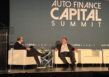 (From left: Royal Media CEO JJ Hornblass and Stellantis Financial Services Executive Vice President and Chief Financial Officer Bennie Duck at Auto Finance Capital Summit 2026 | Auto Finance News)