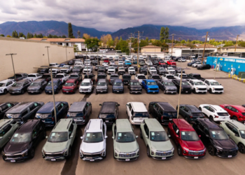 Subprime auto dealer America’s Car-Mart seeks rescue financing