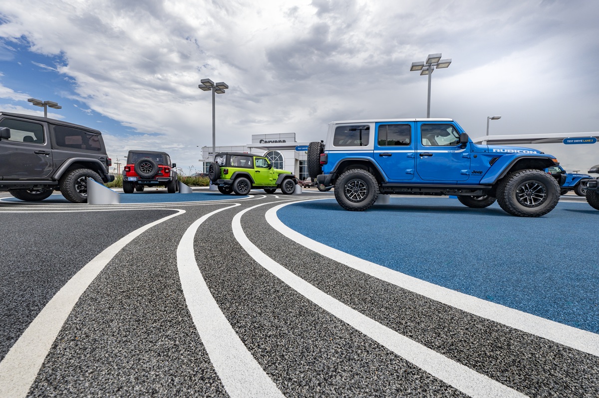 Podcast: Carvana, CarMax sales rise, interest rates decline