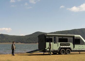 Evotrex-PG5 Electric RV Trailer