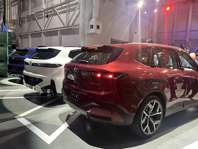 BMW X5 models lined up at BMW Plant Spartanburg