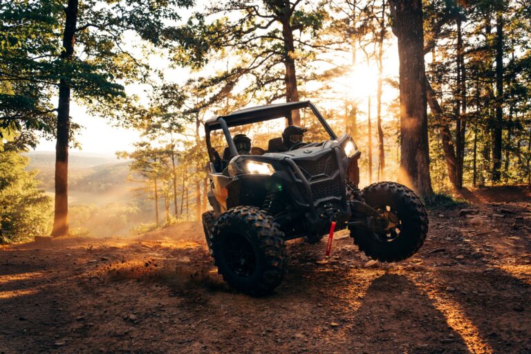 ORV-MY27-SSV-MAVERICK-SPORT-X-1000R-GRANITE-GREY-ACTION-00945-RGB