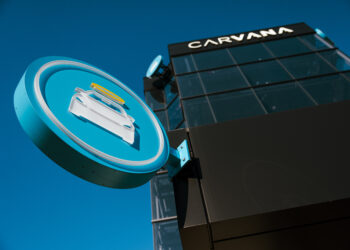 A Carvana vending machine in Uniondale, New York.